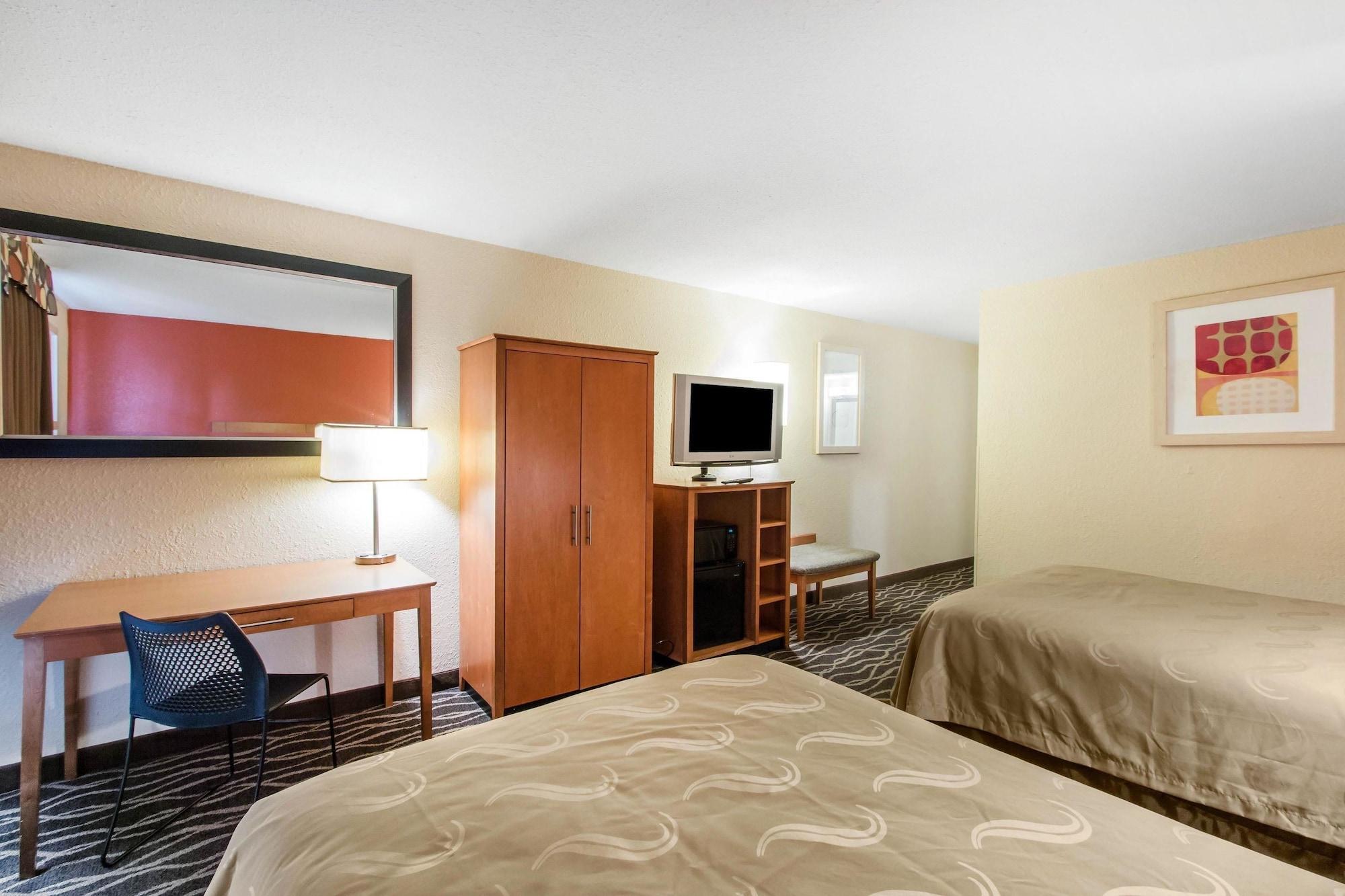 Quality Inn & Suites I-35 Near Frost Bank Center San Antonio Esterno foto