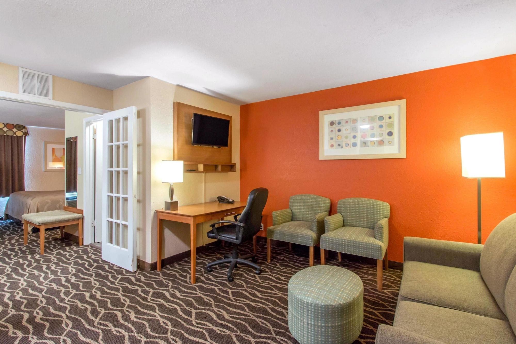 Quality Inn & Suites I-35 Near Frost Bank Center San Antonio Esterno foto