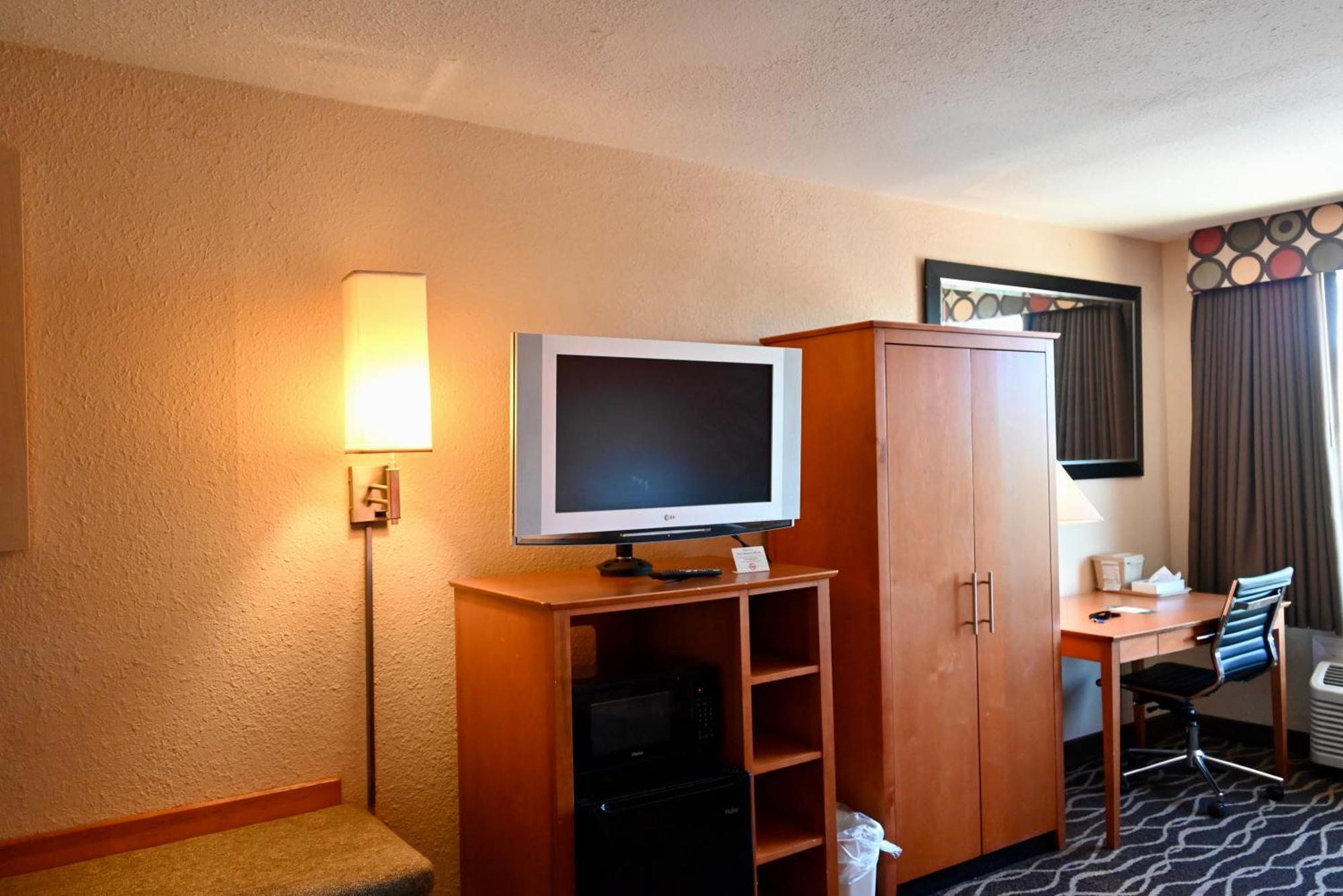 Quality Inn & Suites I-35 Near Frost Bank Center San Antonio Esterno foto